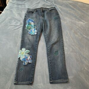 Floral appliqué jeans. Size 8